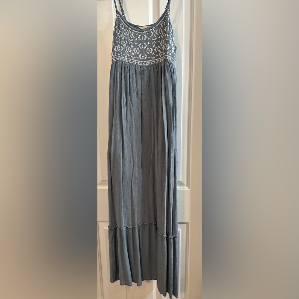 Sim & Sam Maxi Dress, size Medium